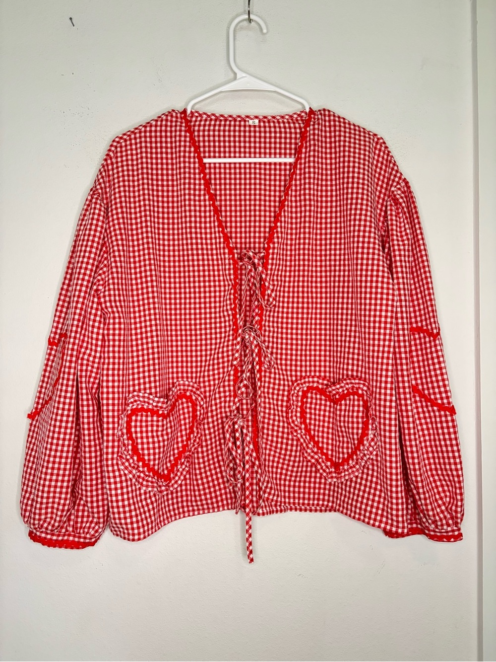 UNBRANDED RED GINGHAM HEART TIE FRONT BLOUSE SZ SMALL